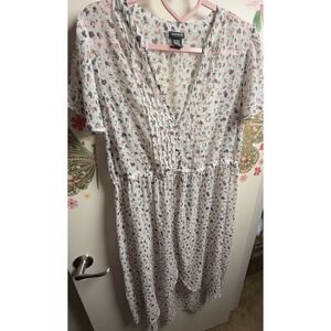 Torrid Women's Floral Midi Dress Ivory Size 1‎ Plus